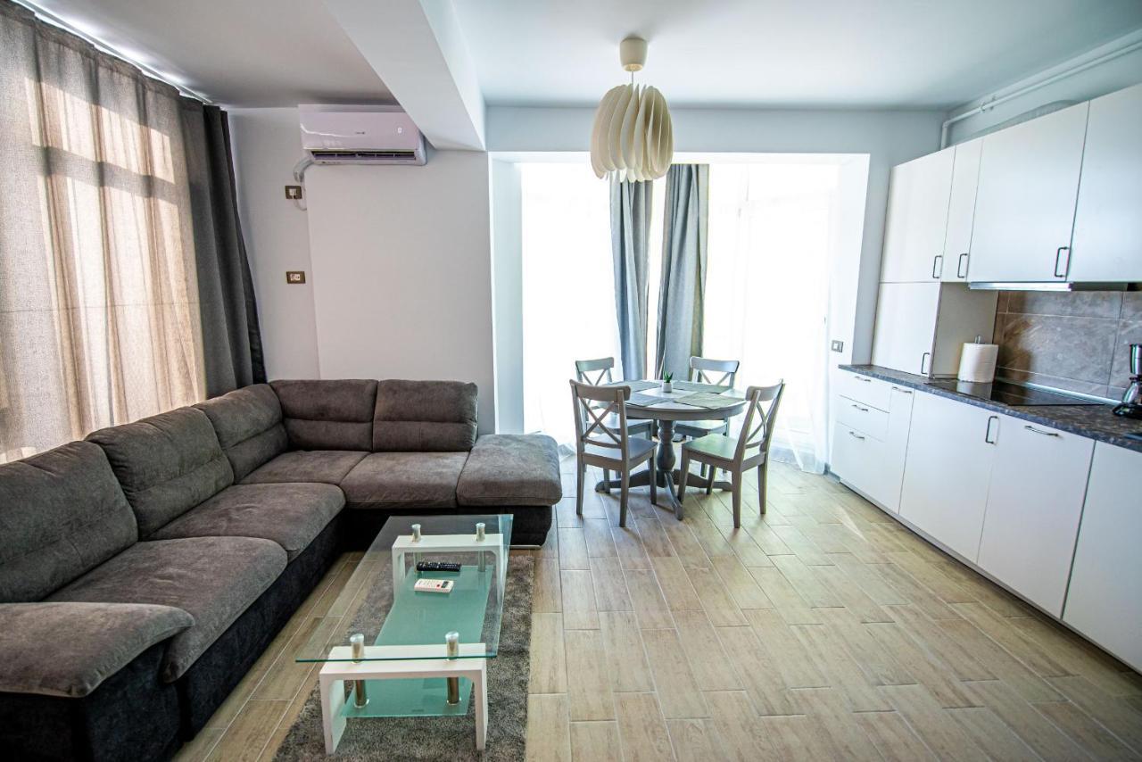 Apartment Katrina - Alezzi Beach - Sea View นาโวดาริ ภายนอก รูปภาพ
