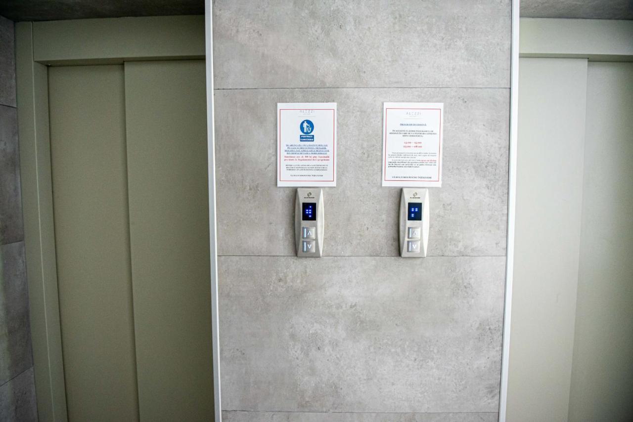 Apartment Katrina - Alezzi Beach - Sea View นาโวดาริ ภายนอก รูปภาพ